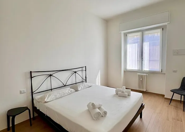 Corso Garibaldi 73 Apartamento *